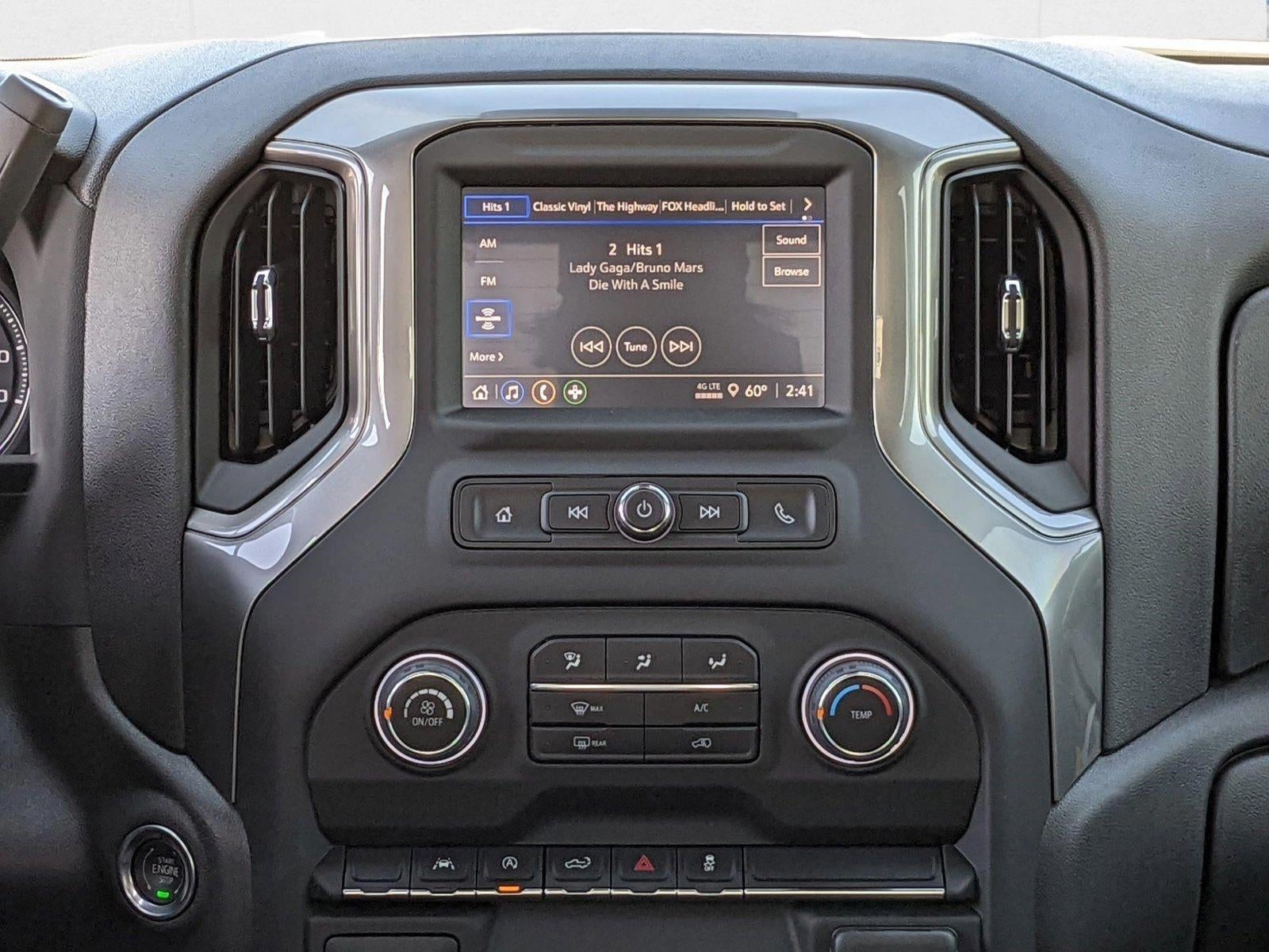 2025 Chevrolet Silverado 1500 Custom