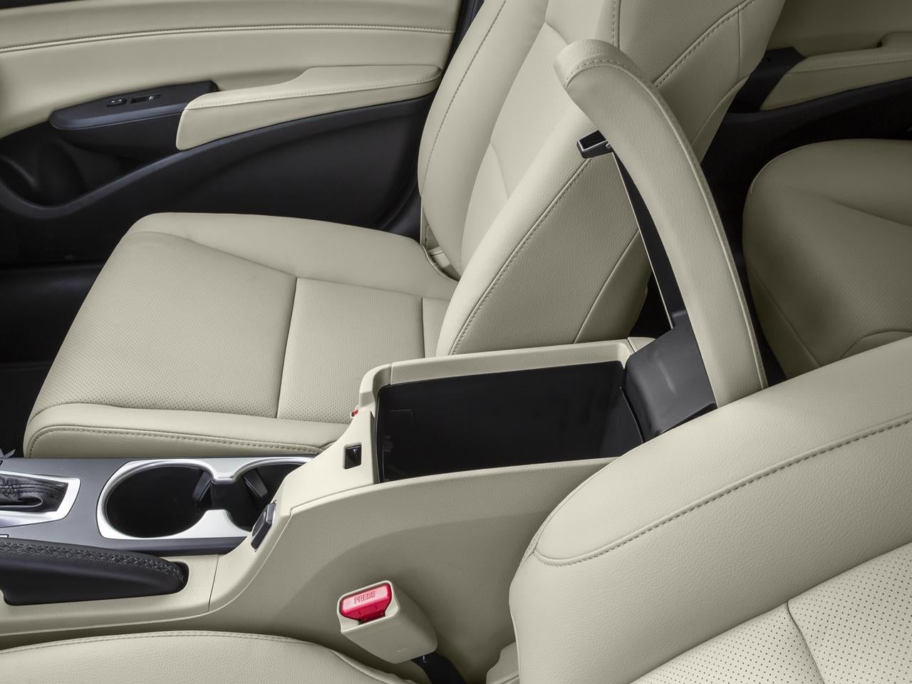 2016 Acura ILX ILX with Technology Plus Package