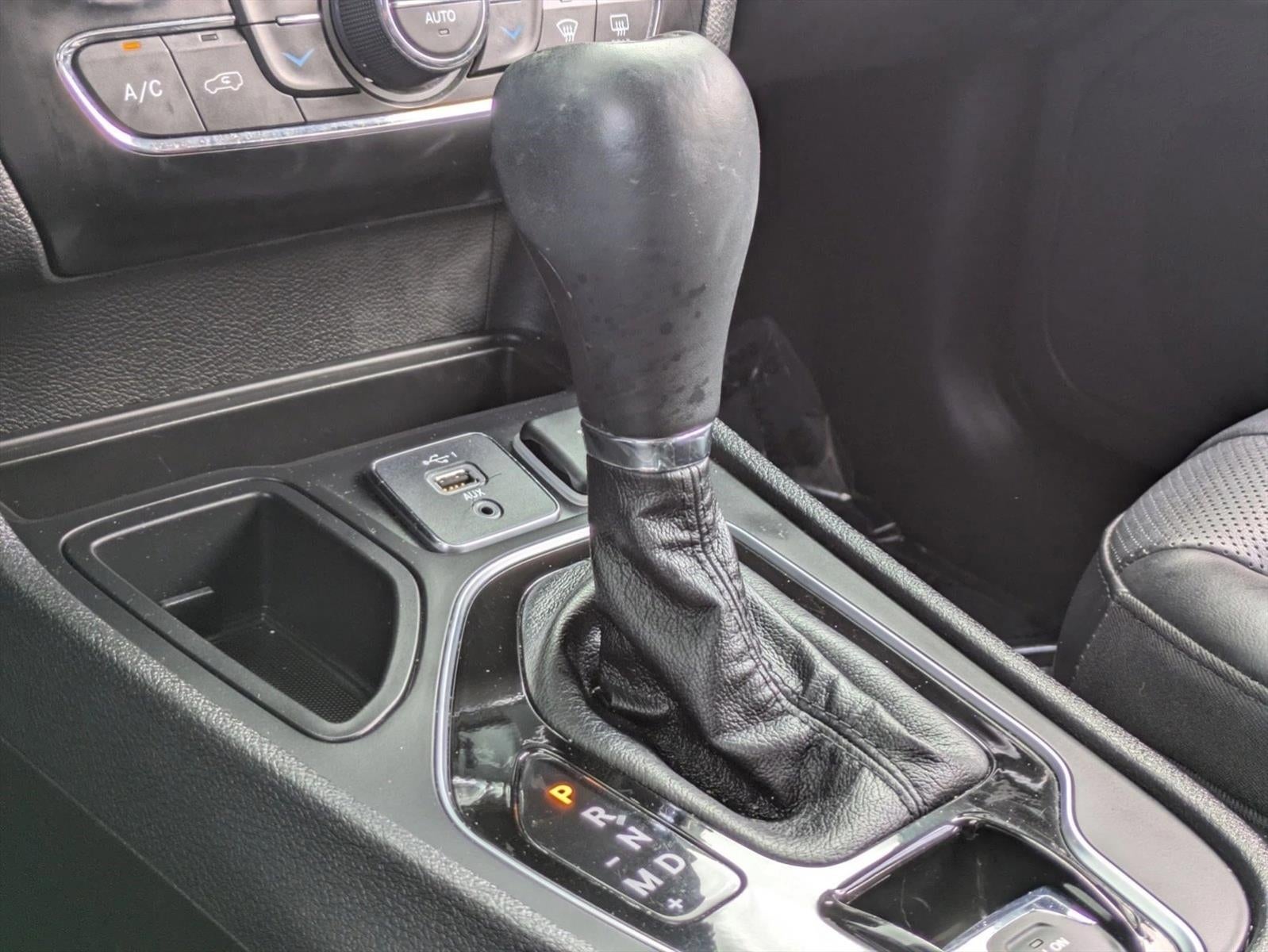 2019 Jeep Cherokee Limited FWD