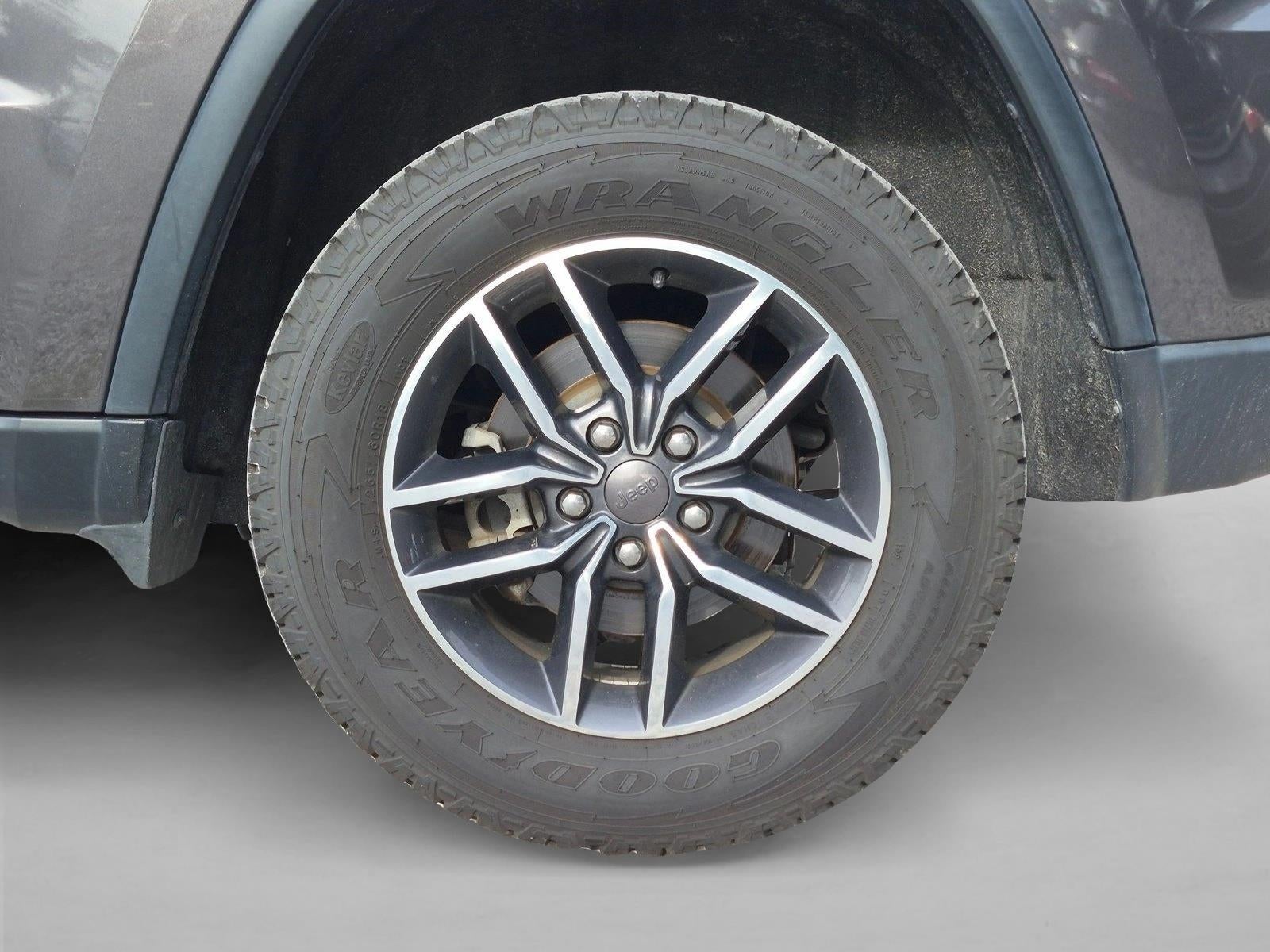 2019 Jeep Grand Cherokee Laredo E 4x4