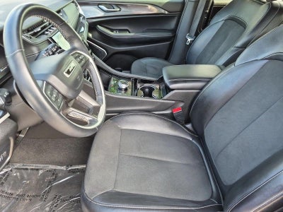 2022 Jeep Grand Cherokee L Altitude 4x4