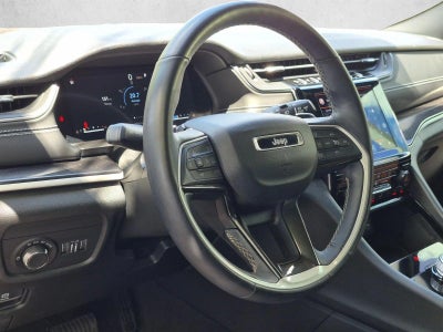 2022 Jeep Grand Cherokee L Altitude 4x4