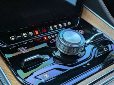 2024 Jeep Grand Wagoneer L Series III 4x4