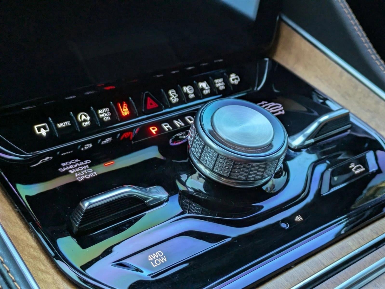 2024 Jeep Grand Wagoneer L Series III 4x4