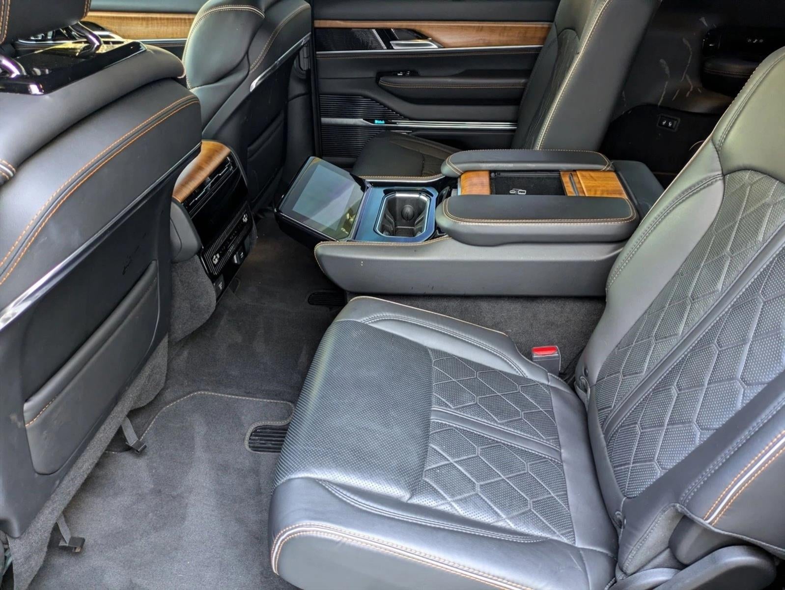 2024 Jeep Grand Wagoneer L Series III 4x4