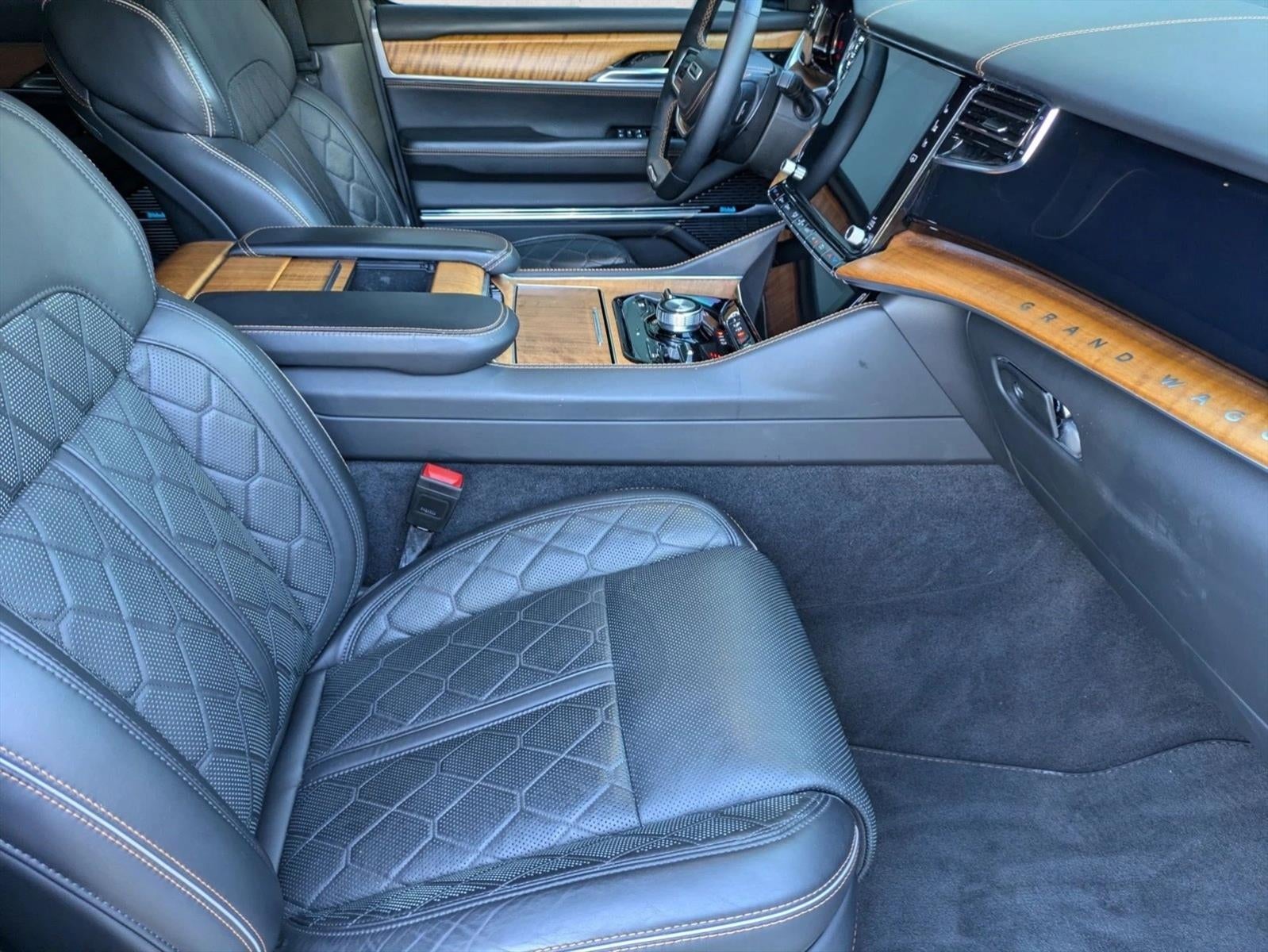 2024 Jeep Grand Wagoneer L Series III 4x4