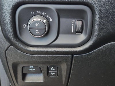 2020 RAM 1500 Big Horn 4x2 Quad Cab 6'4" Box