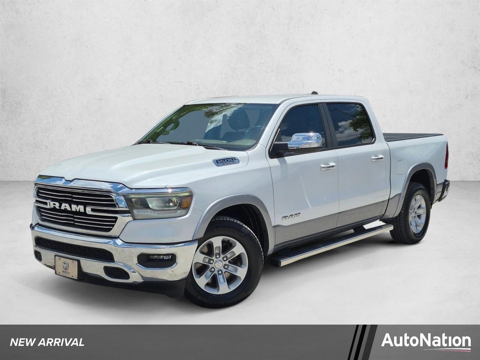 2020 RAM 1500 Laramie 4x2 Crew Cab 5'7" Box