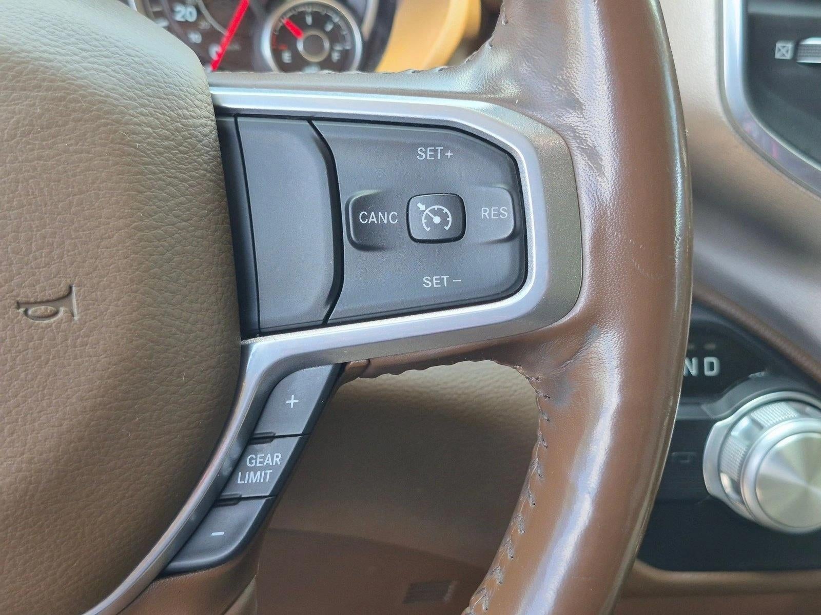 2020 RAM 1500 Laramie 4x2 Crew Cab 5'7" Box
