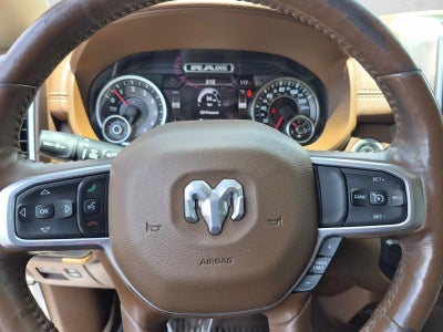2020 RAM 1500 Laramie 4x2 Crew Cab 5'7" Box