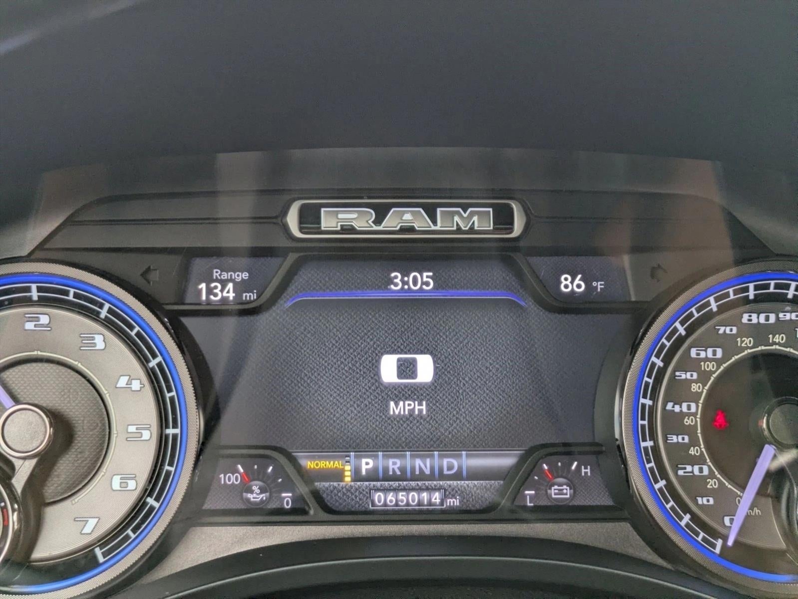 2021 RAM 1500 Limited 4x4 Crew Cab 5'7" Box