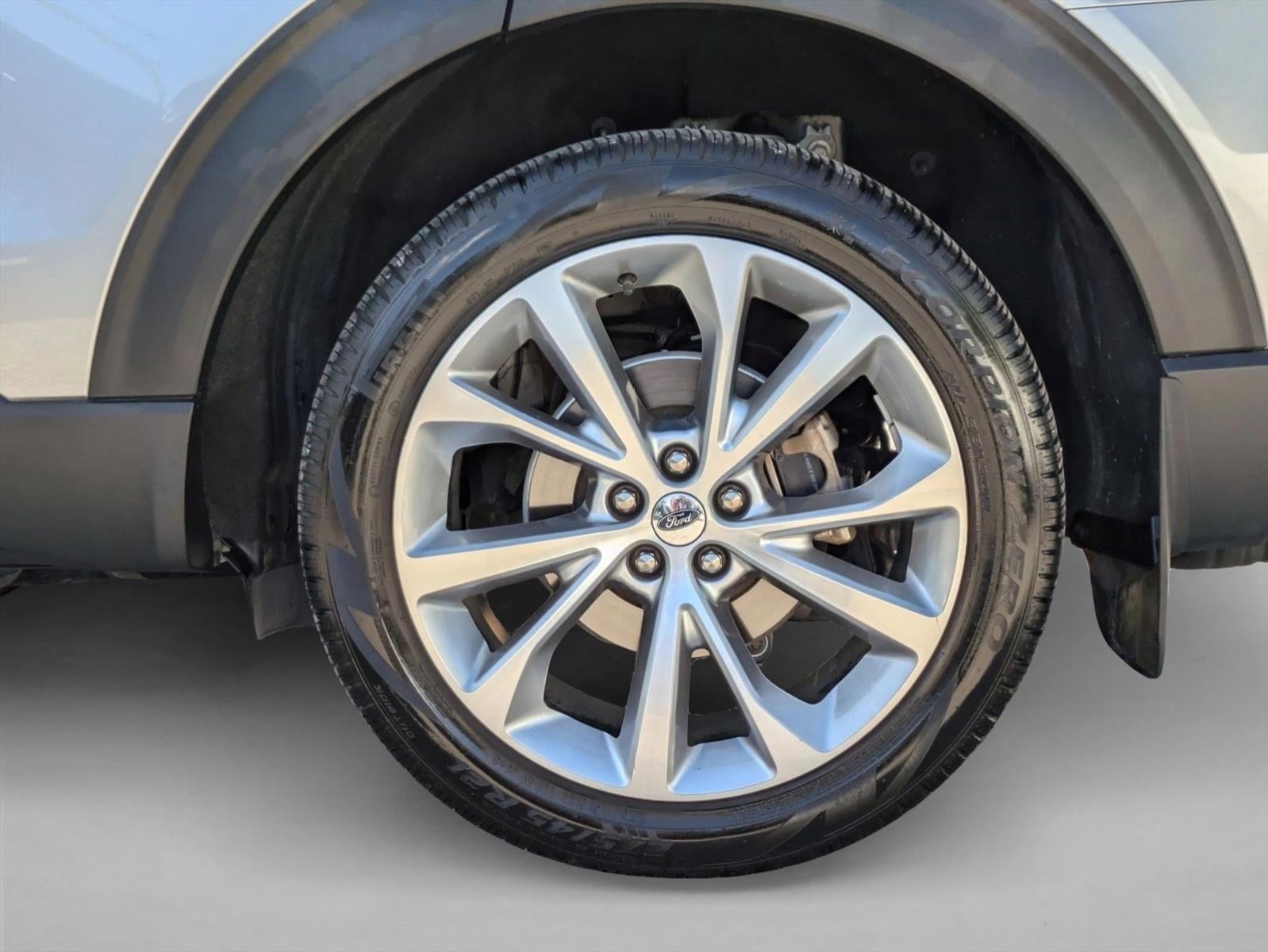 2022 Ford Explorer Platinum 4WD