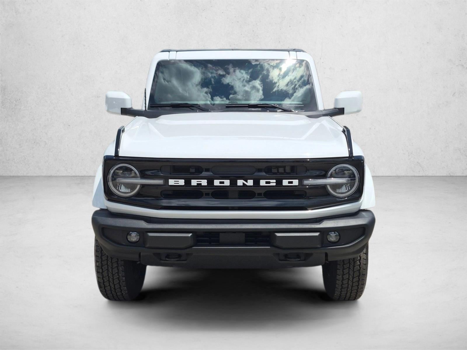 2025 Ford Bronco Outer Banks 4 Door 4x4