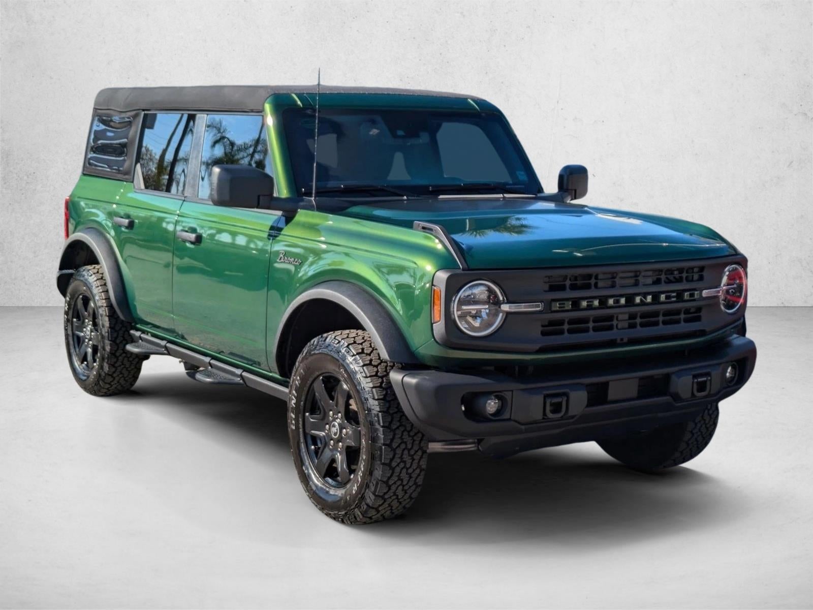 2023 Ford Bronco Black Diamond 4 Door 4x4