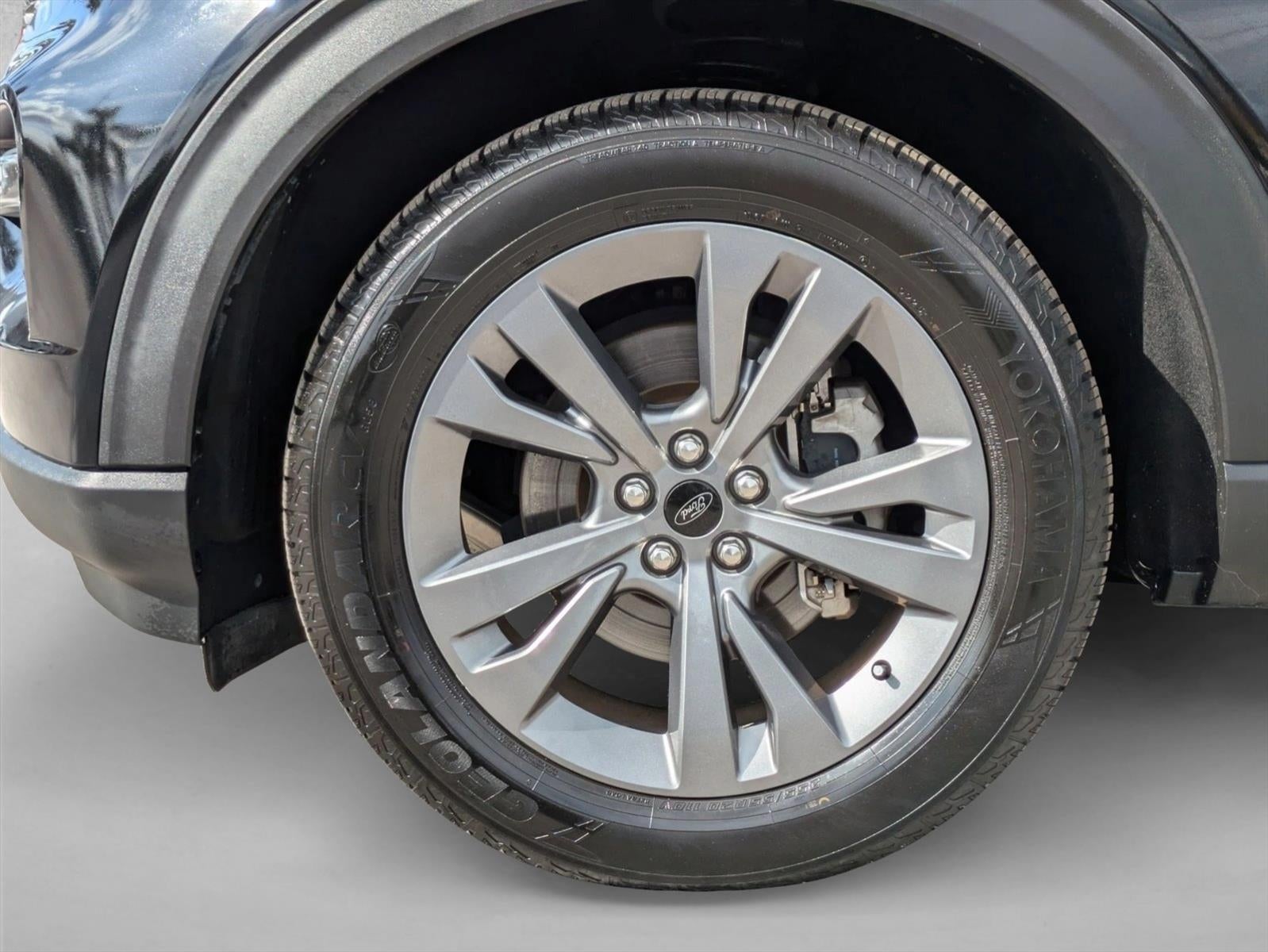 2021 Ford Explorer XLT RWD