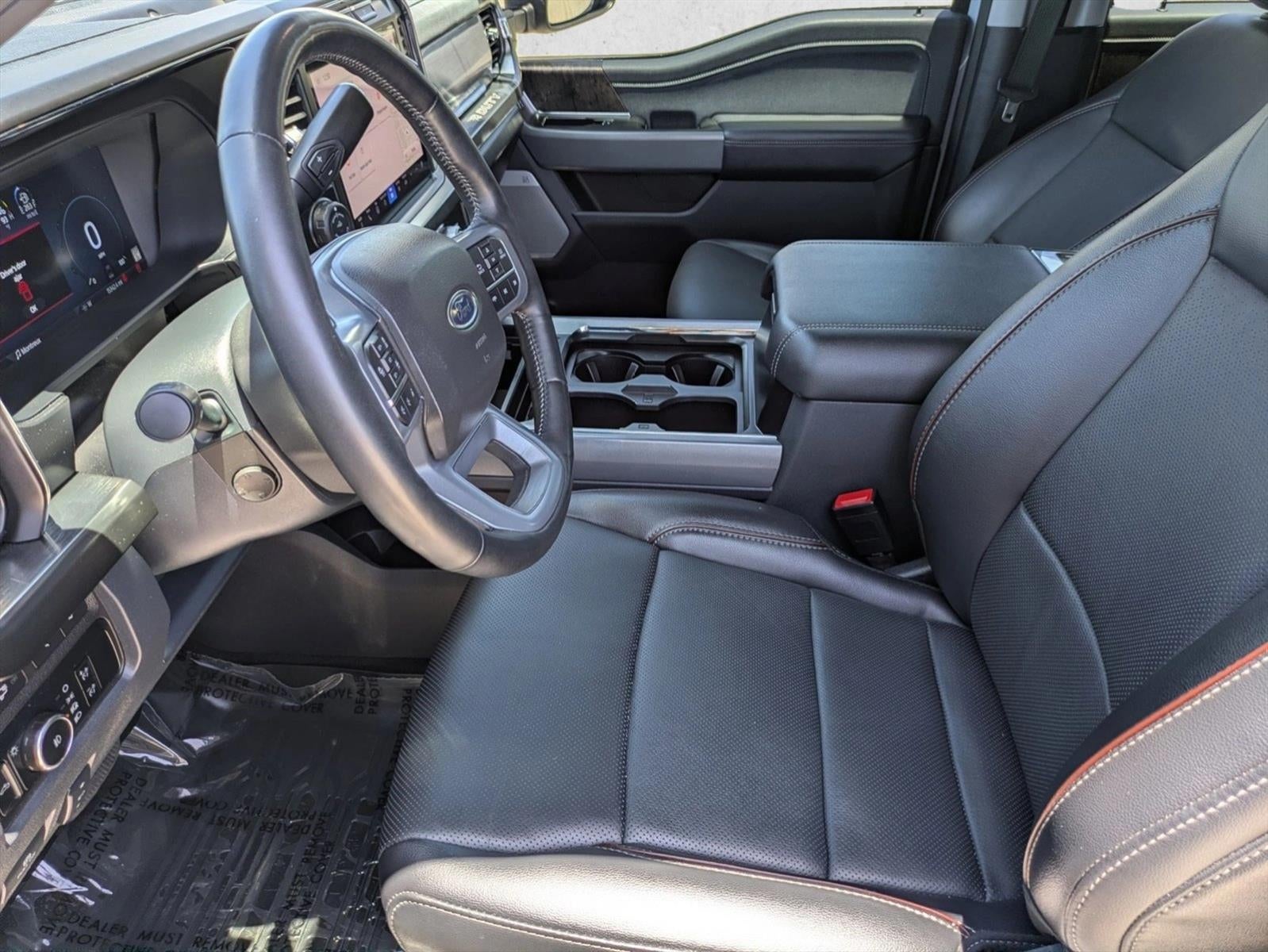 2024 Ford Super Duty F-250 SRW LARIAT 4WD Crew Cab 6.75' Box