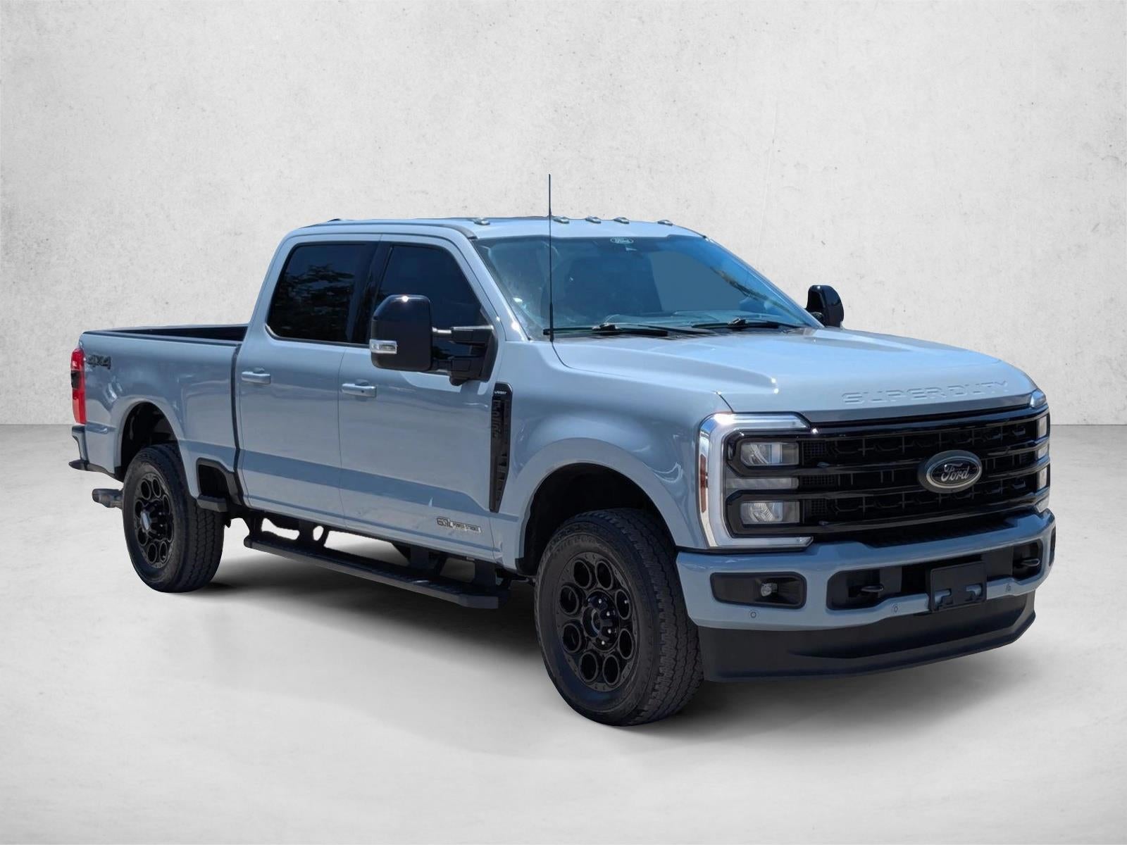 2024 Ford Super Duty F-250 SRW LARIAT 4WD Crew Cab 6.75' Box