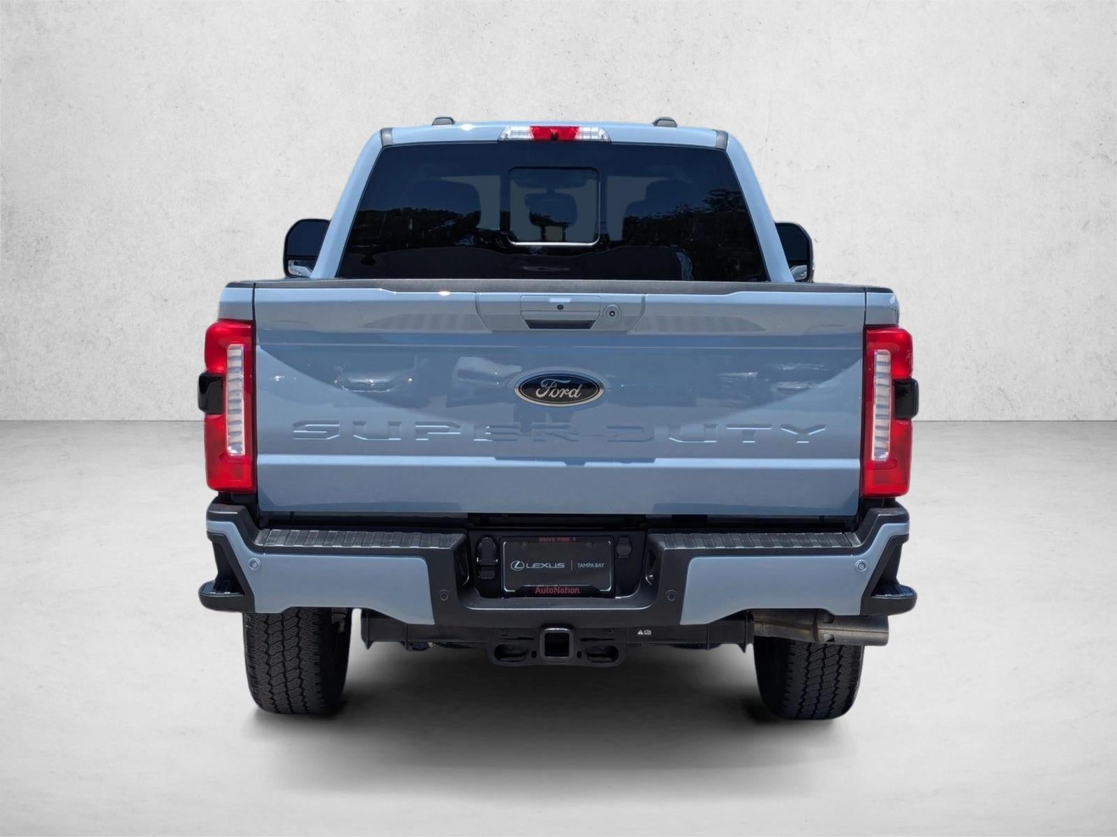 2024 Ford Super Duty F-250 SRW LARIAT 4WD Crew Cab 6.75' Box