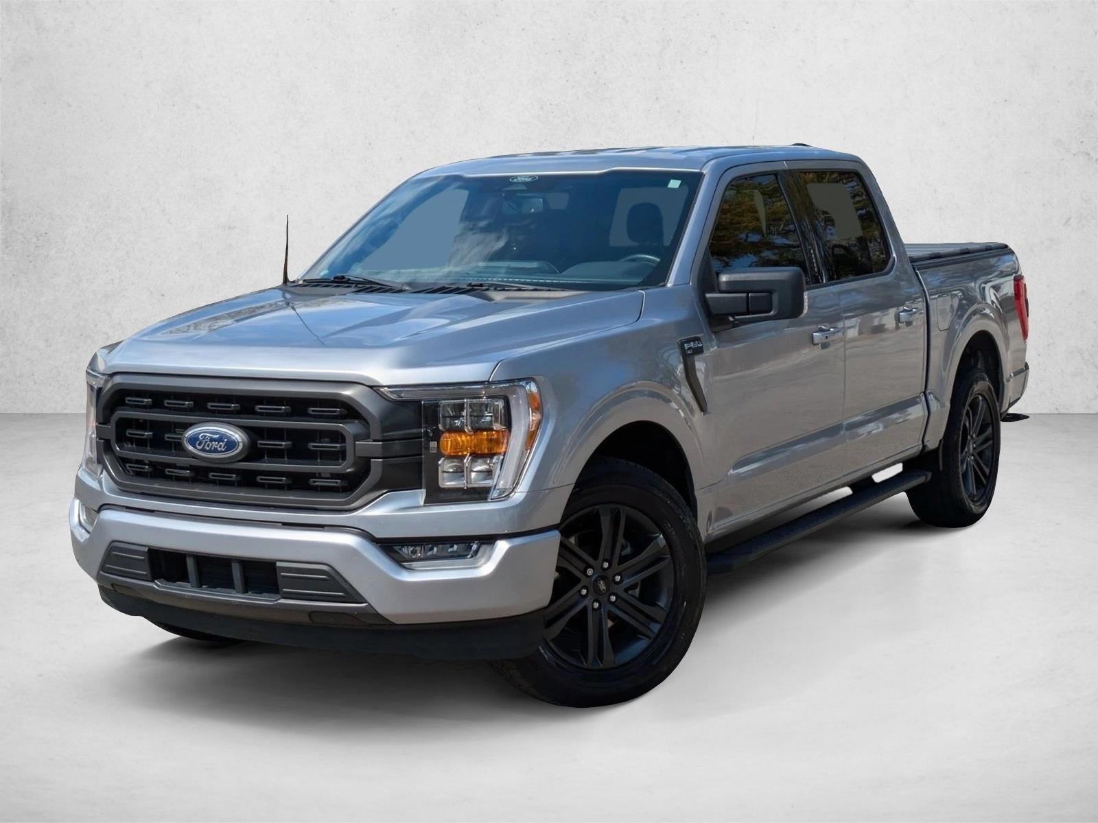 2022 Ford F-150 XLT 2WD SuperCrew 5.5' Box