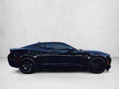 2018 Chevrolet Camaro 2dr Coupe 1LT