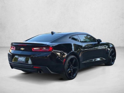 2018 Chevrolet Camaro 2dr Coupe 1LT