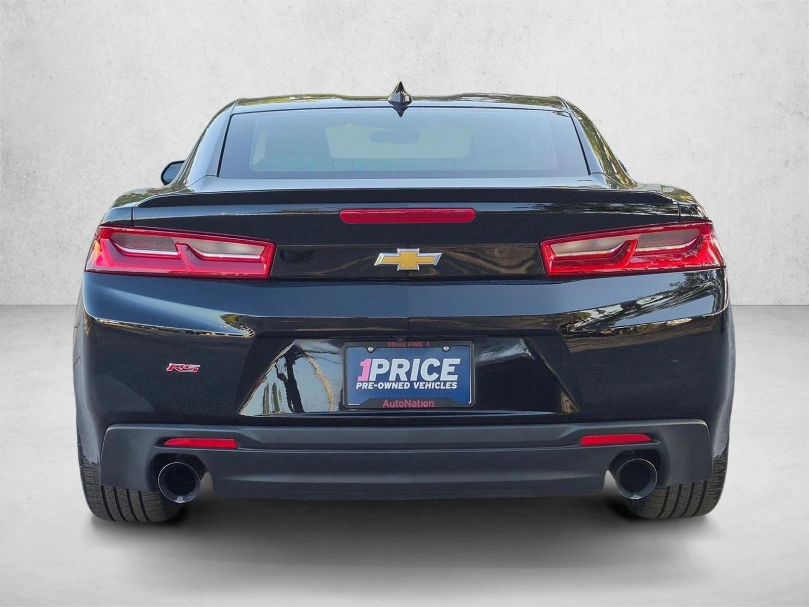 2018 Chevrolet Camaro 2dr Coupe 1LT