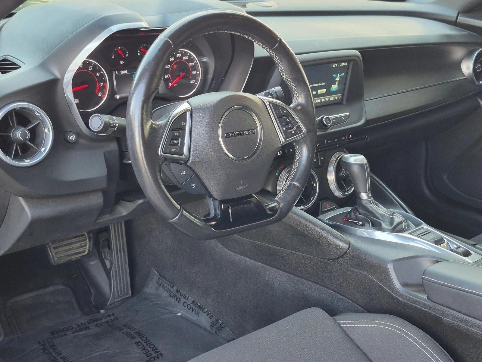 2018 Chevrolet Camaro 2dr Coupe 1LT