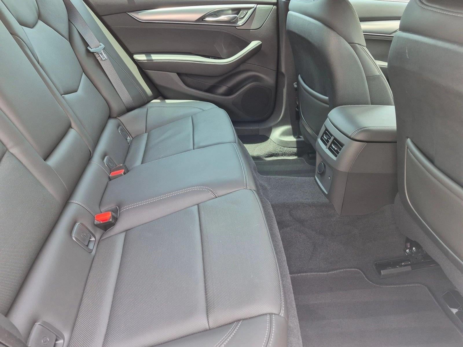 2025 Cadillac CT5 4dr Sdn Premium Luxury