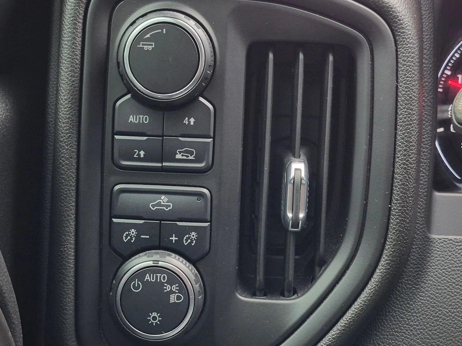 2024 Chevrolet Silverado 1500 Crew Cab Short Box 4-Wheel Drive Custom