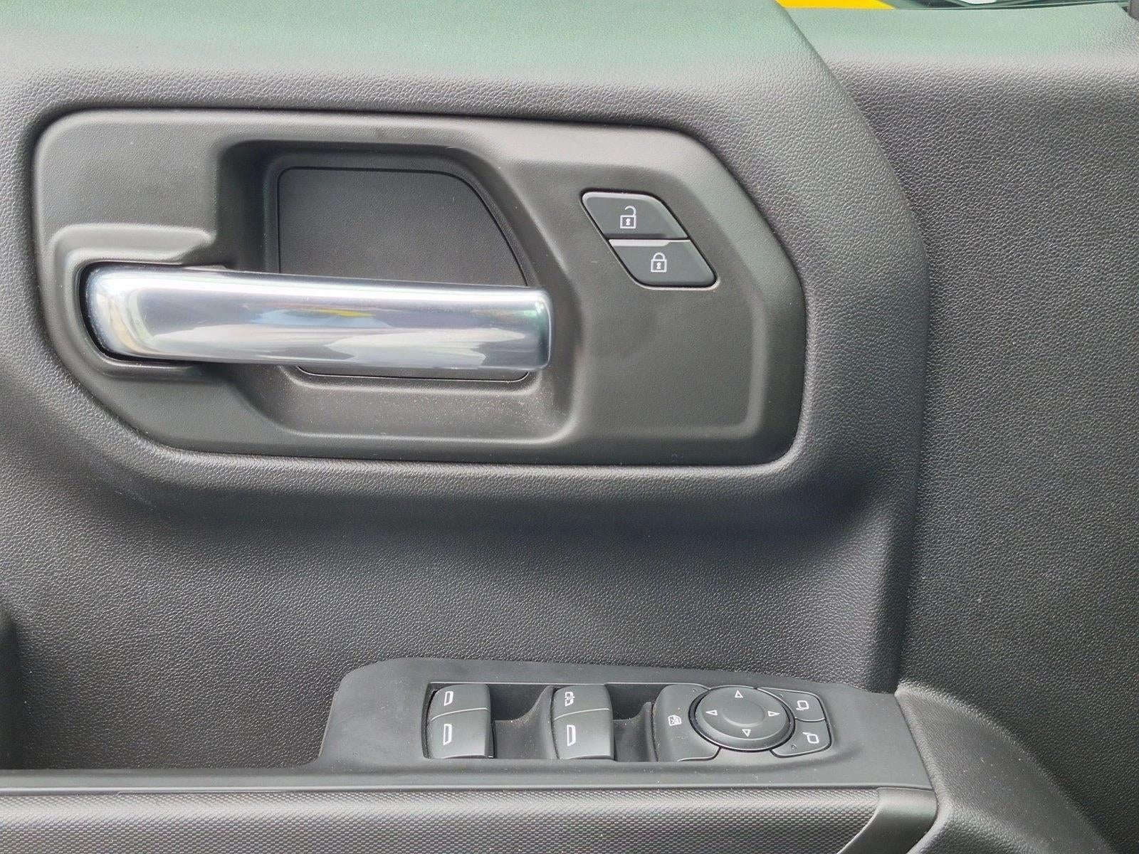 2024 Chevrolet Silverado 1500 Crew Cab Short Box 4-Wheel Drive Custom
