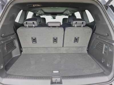 2026 GMC Acadia FWD Denali
