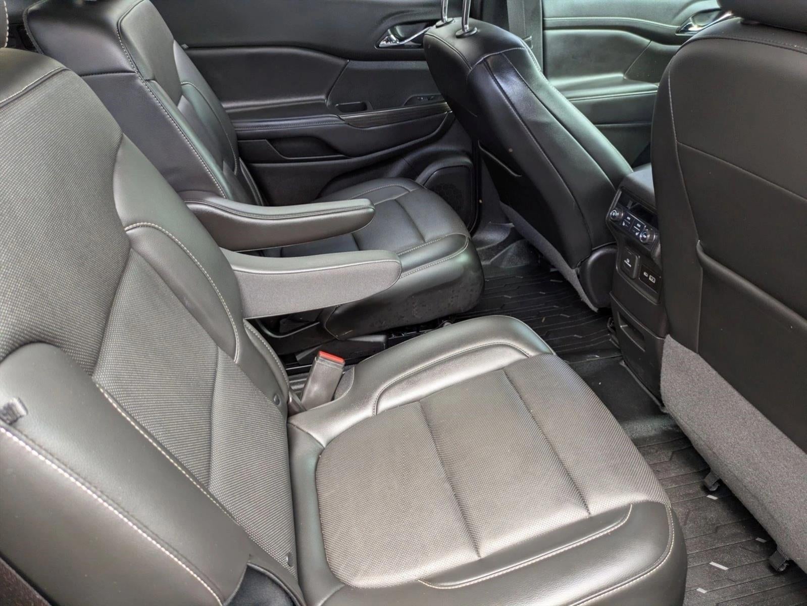 2021 GMC Acadia FWD SLT