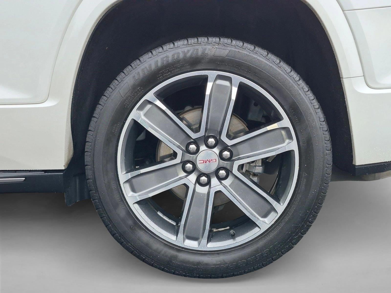 2017 GMC Acadia FWD Denali