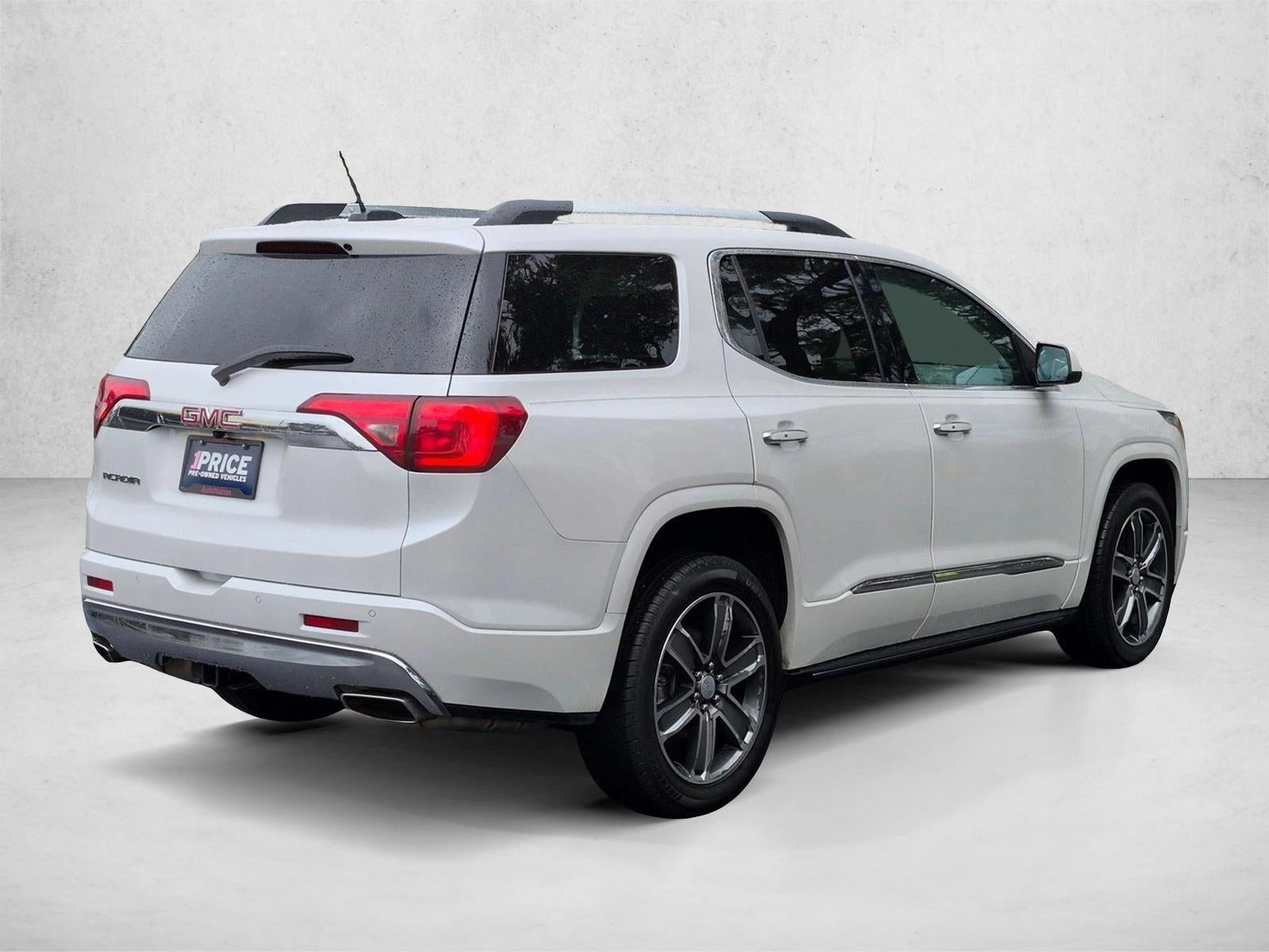 2017 GMC Acadia FWD Denali