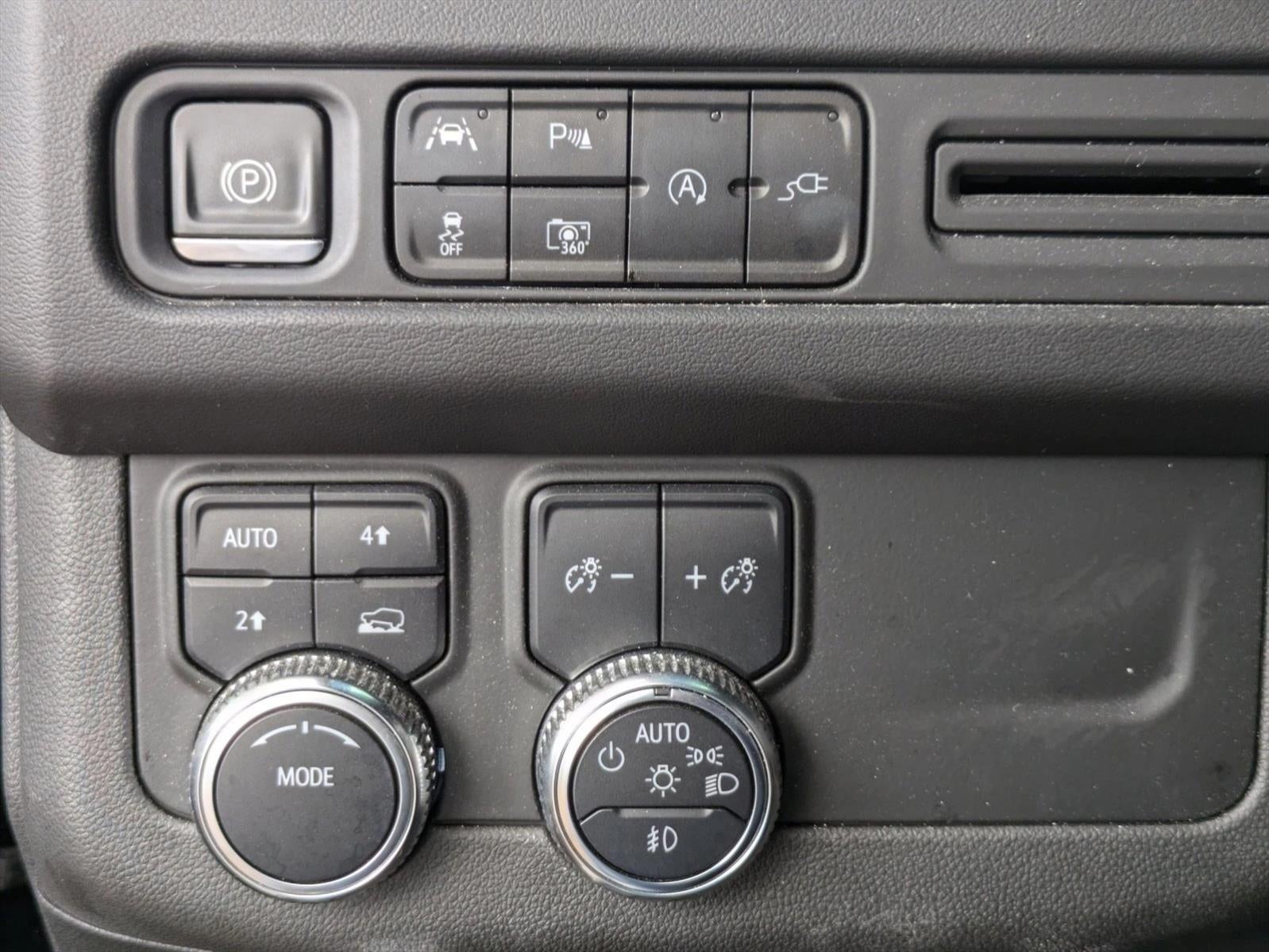 2022 GMC Yukon 4WD 4dr SLT