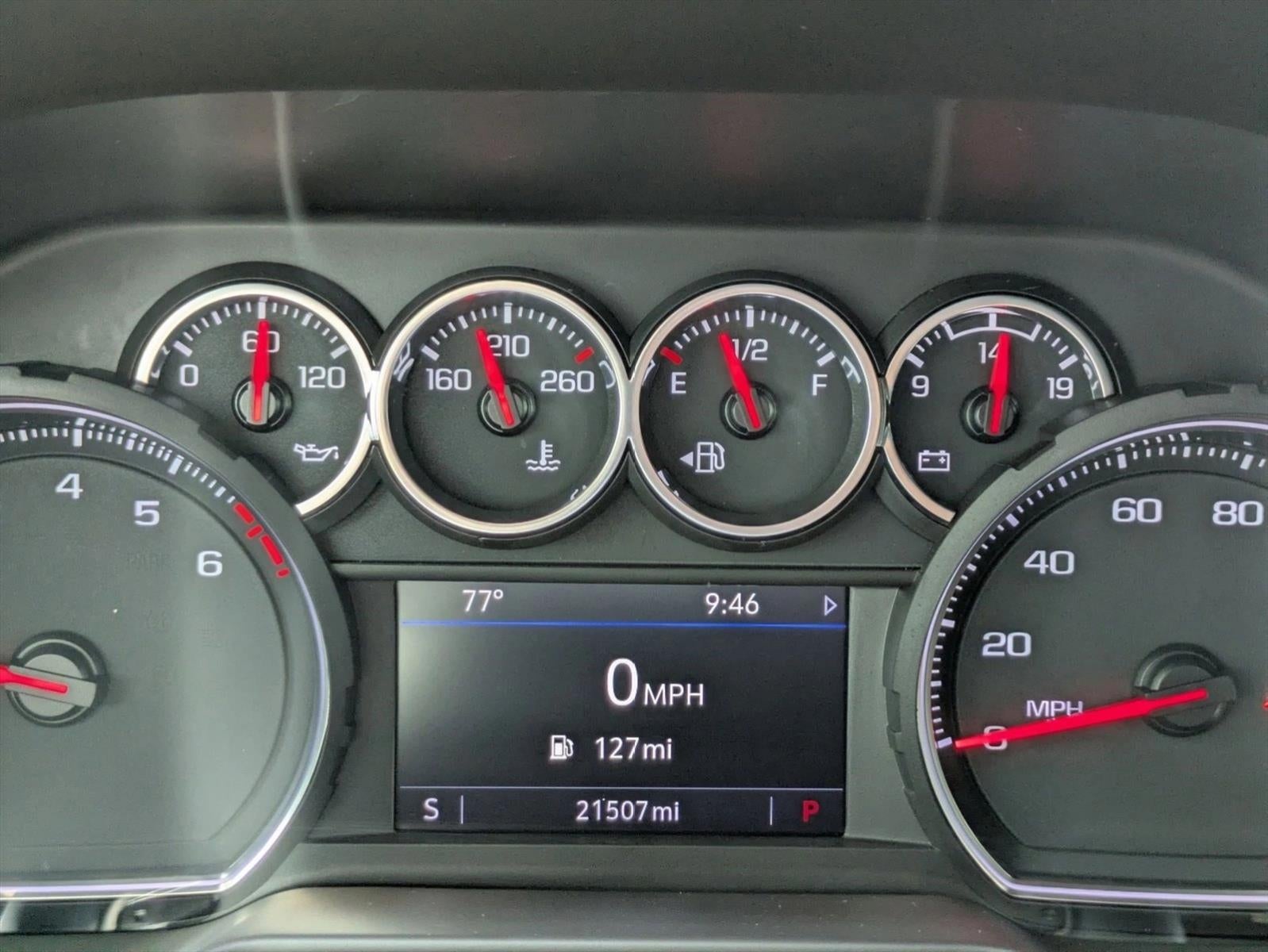 2024 Chevrolet Suburban 2WD LS