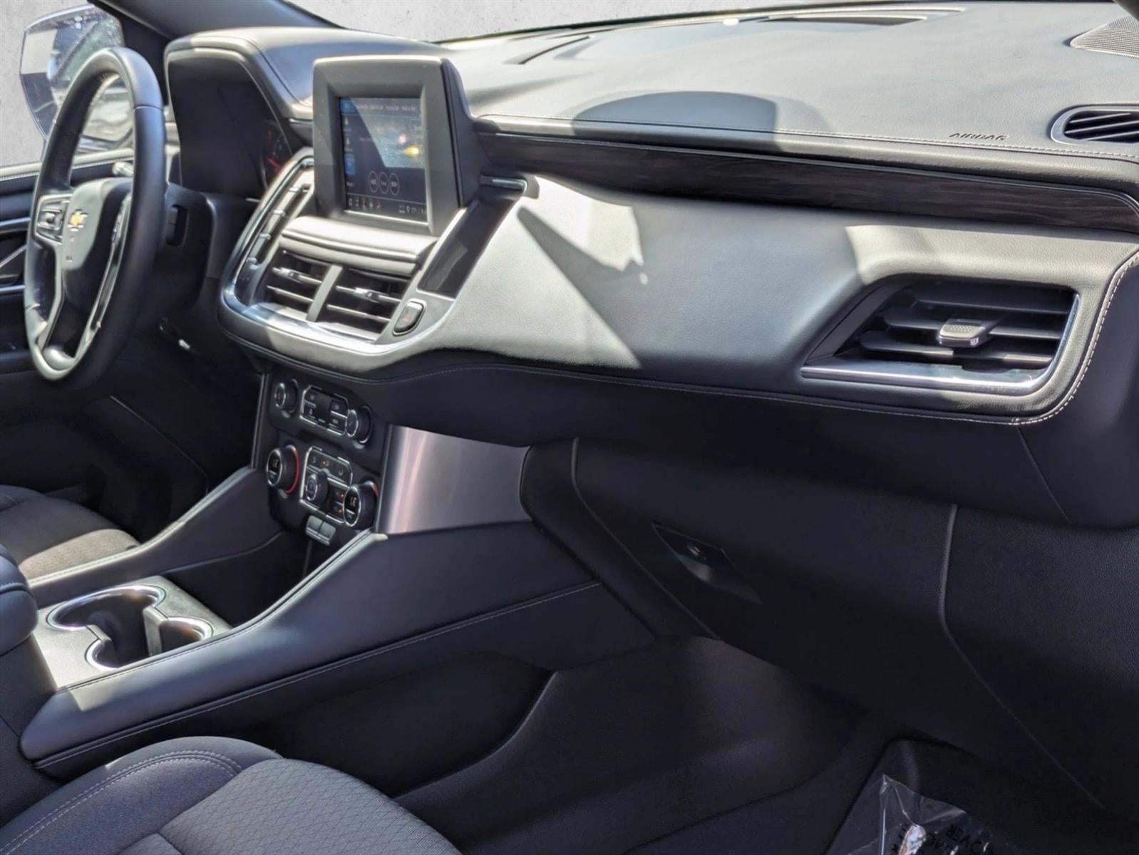 2024 Chevrolet Suburban 2WD LS