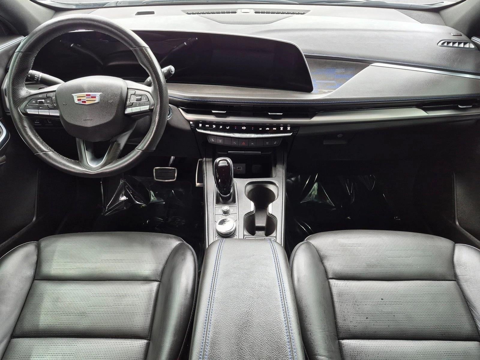 2024 Cadillac XT4 FWD 4dr Sport