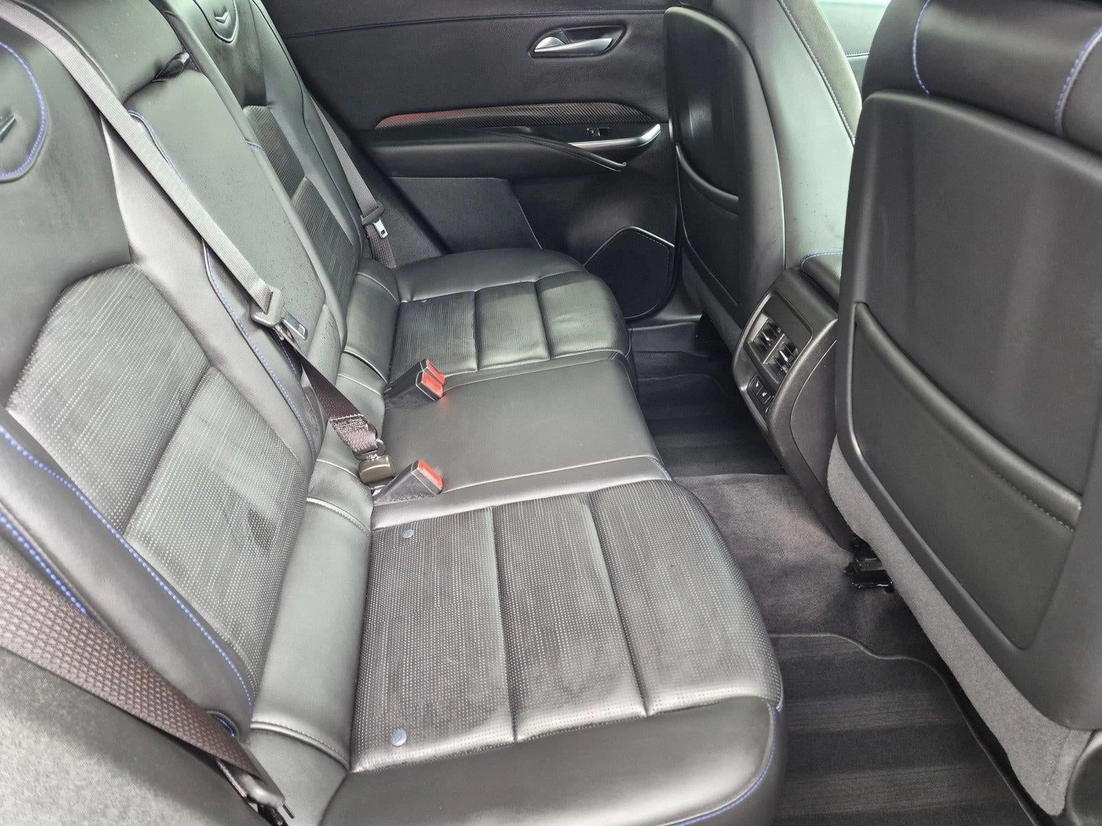 2024 Cadillac XT4 FWD 4dr Sport