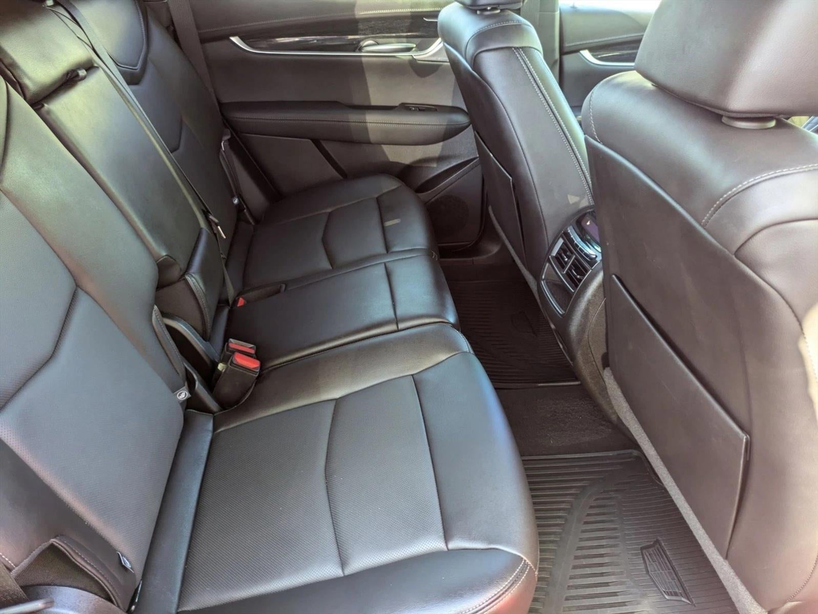 2023 Cadillac XT5 FWD 4dr Premium Luxury