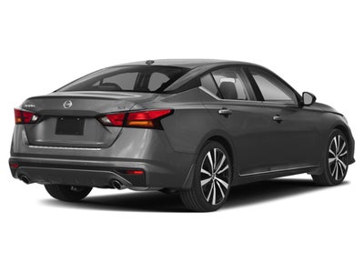 2022 Nissan Altima 2.0 SR Sedan