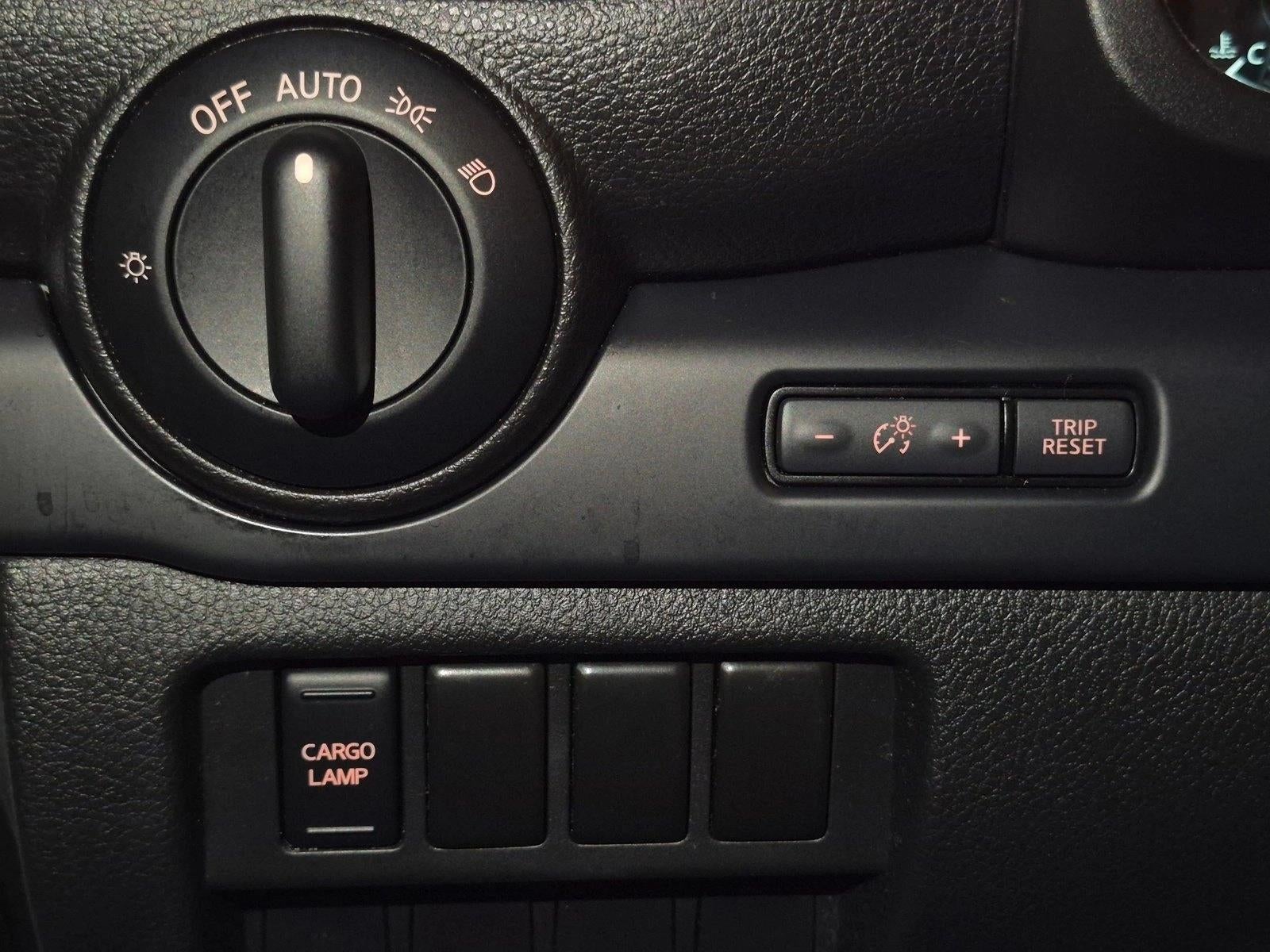 2021 Nissan Titan 4x4 Crew Cab S