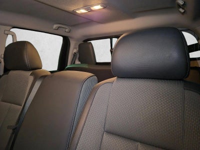 2021 Nissan Titan 4x4 Crew Cab S