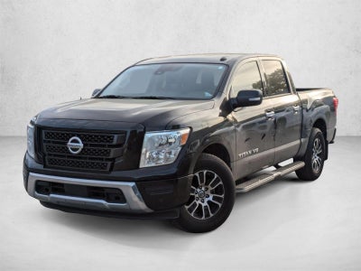 2020 Nissan Titan 4x2 Crew Cab SV