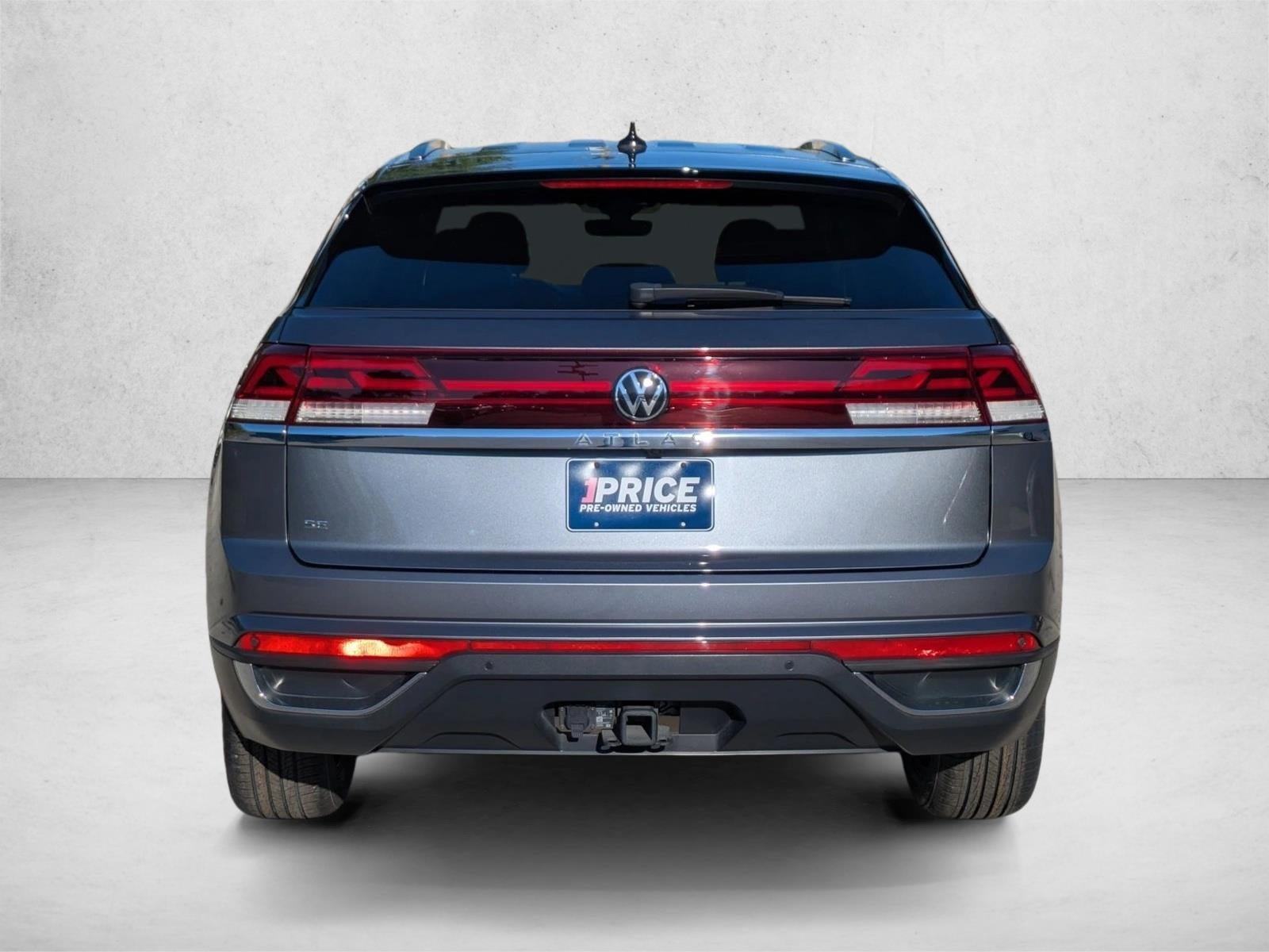 2024 Volkswagen Atlas Cross Sport 2.0T SE w/Technology FWD