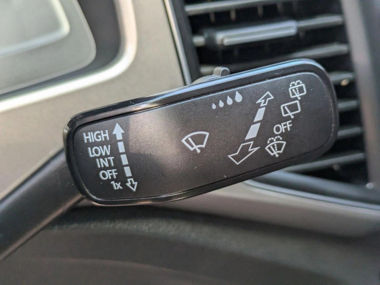 2019 Volkswagen Atlas 3.6L V6 SE w/Technology FWD