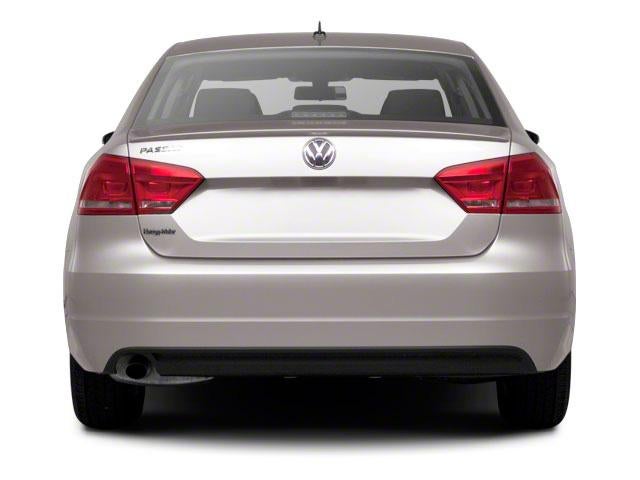 2012 Volkswagen Passat 4dr Sdn 3.6L V6 DSG SE w/Sunroof & Nav