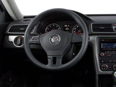 2012 Volkswagen Passat 4dr Sdn 3.6L V6 DSG SE w/Sunroof & Nav