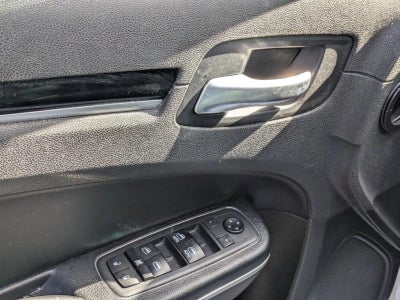 2019 Chrysler 300 300S RWD