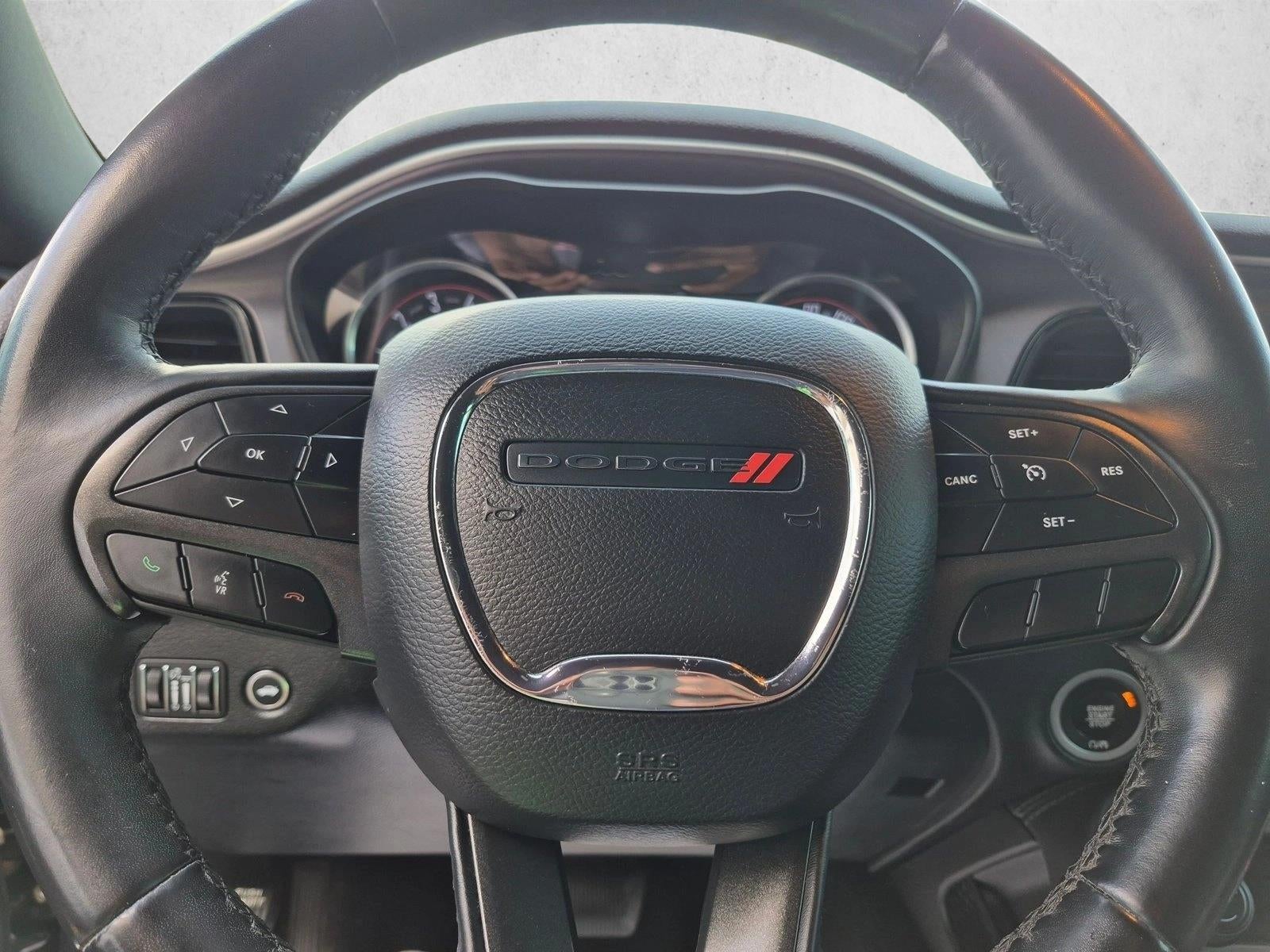 2019 Dodge Challenger SXT RWD